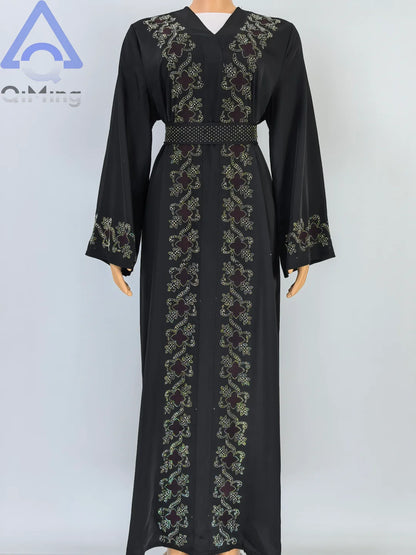 Muslimische Diamanten Robe Frau Floral geschlossen Abaya mit Hijab Set Dubai Luxus arabische Ramadan Kleider Islam malaysische Gebet Outfit