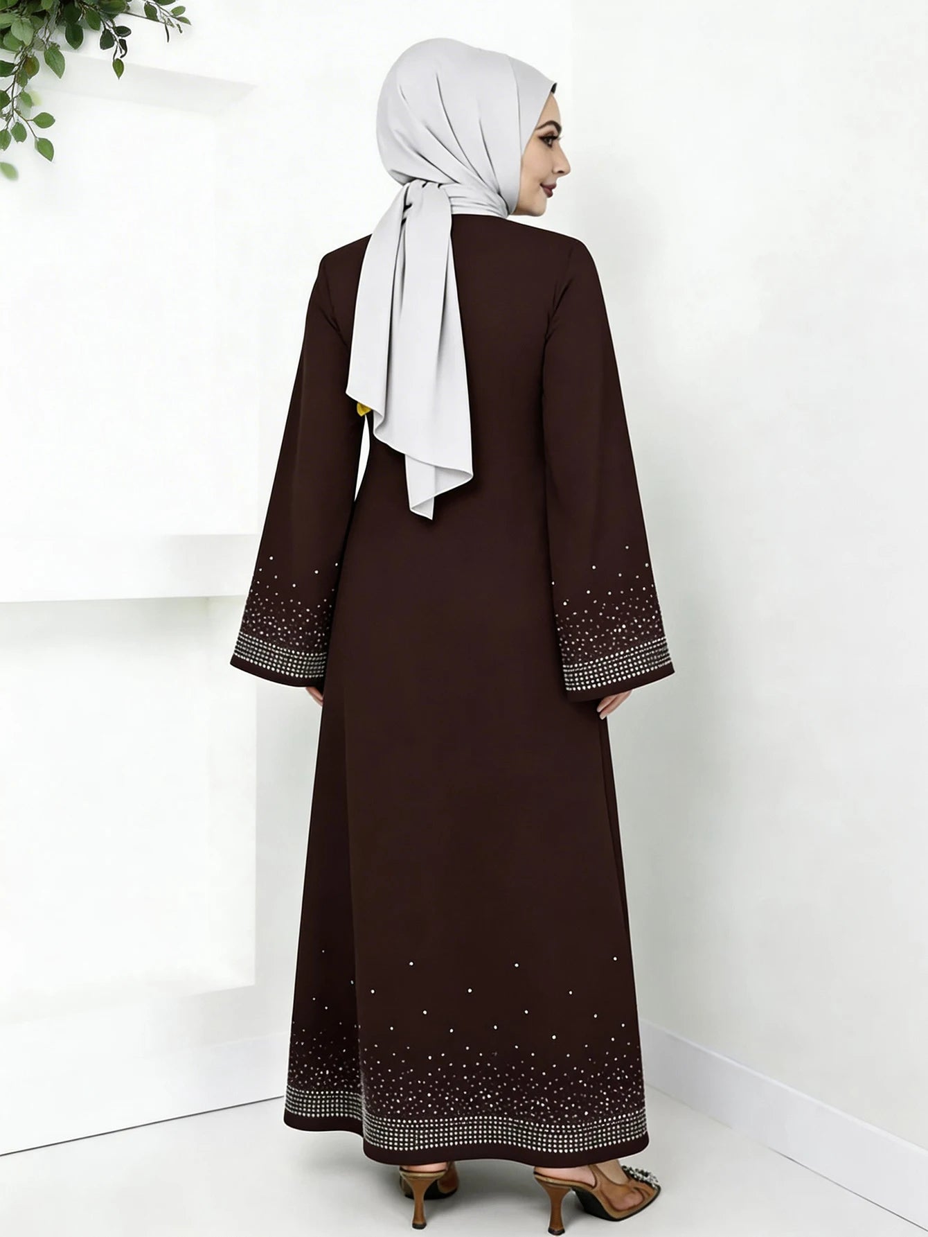 Middle Eastern Arabian Women Elegant Dress Long Sleeve Star Rhinestone Loose Solid Color