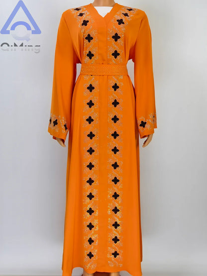 Muslimische Diamanten Robe Frau Floral geschlossen Abaya mit Hijab Set Dubai Luxus arabische Ramadan Kleider Islam malaysische Gebet Outfit